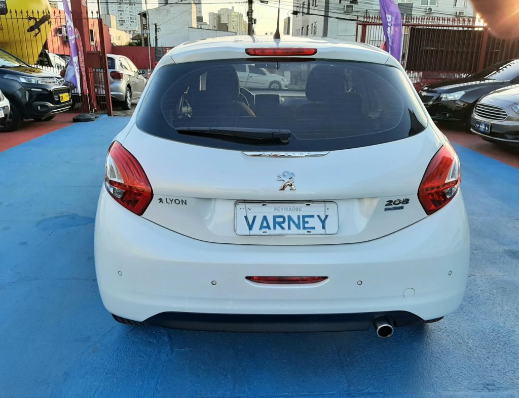 Peugeot 208 Griffe 1.6 Automatico Flex 4 Portas Modelo 2015 imagem 8