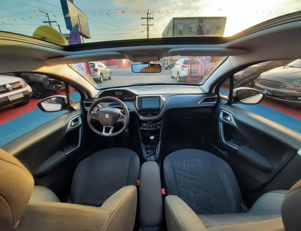 Peugeot 208 Griffe 1.6 Automatico Flex 4 Portas Modelo 2015 imagem 12