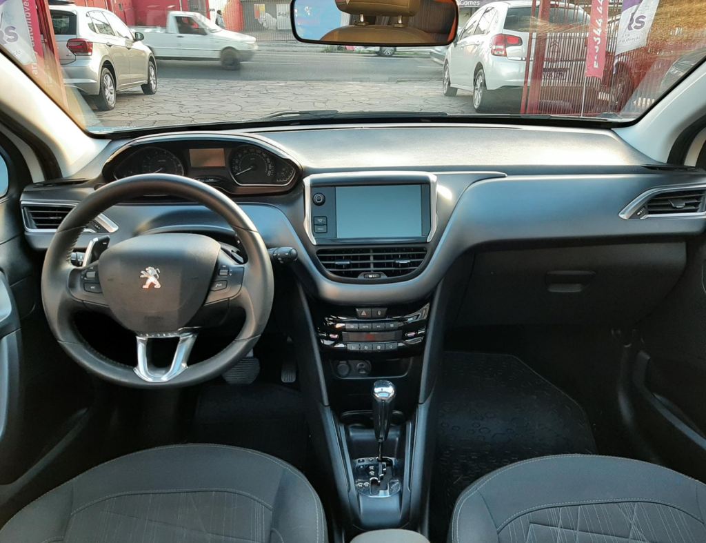 Peugeot 208 Griffe 1.6 Automatico Flex 4 Portas Modelo 2015 imagem 13