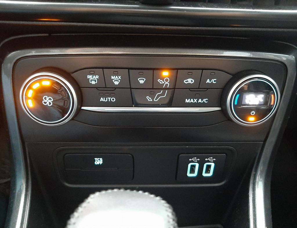 Ford Ecosport Freestyle 1.5 Automatica Flex 4 Portas Modelo 2018 imagem 19