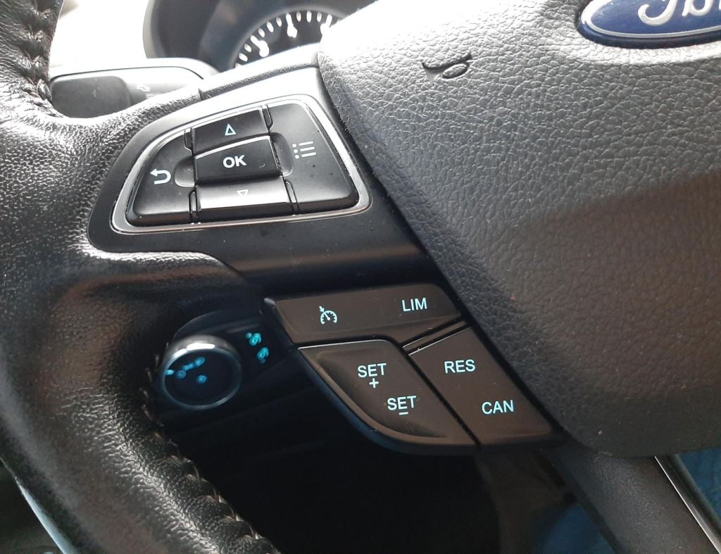 Ford Ecosport Freestyle 1.5 Automatica Flex 4 Portas Modelo 2018 imagem 20