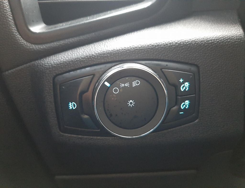 Ford Ecosport Freestyle 1.5 Automatica Flex 4 Portas Modelo 2018 imagem 22
