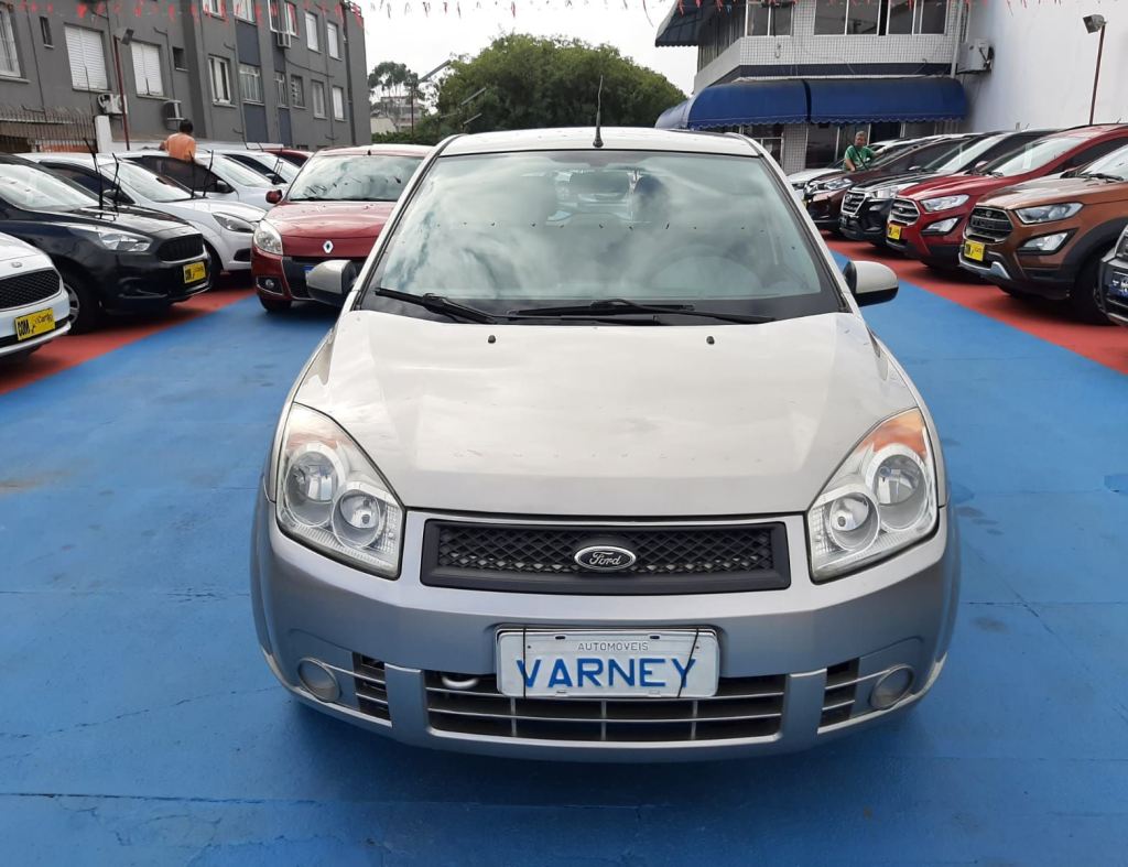 Ford Fiesta Hatch 1.6 Flex 4 Portas Modelo 2008 imagem 3