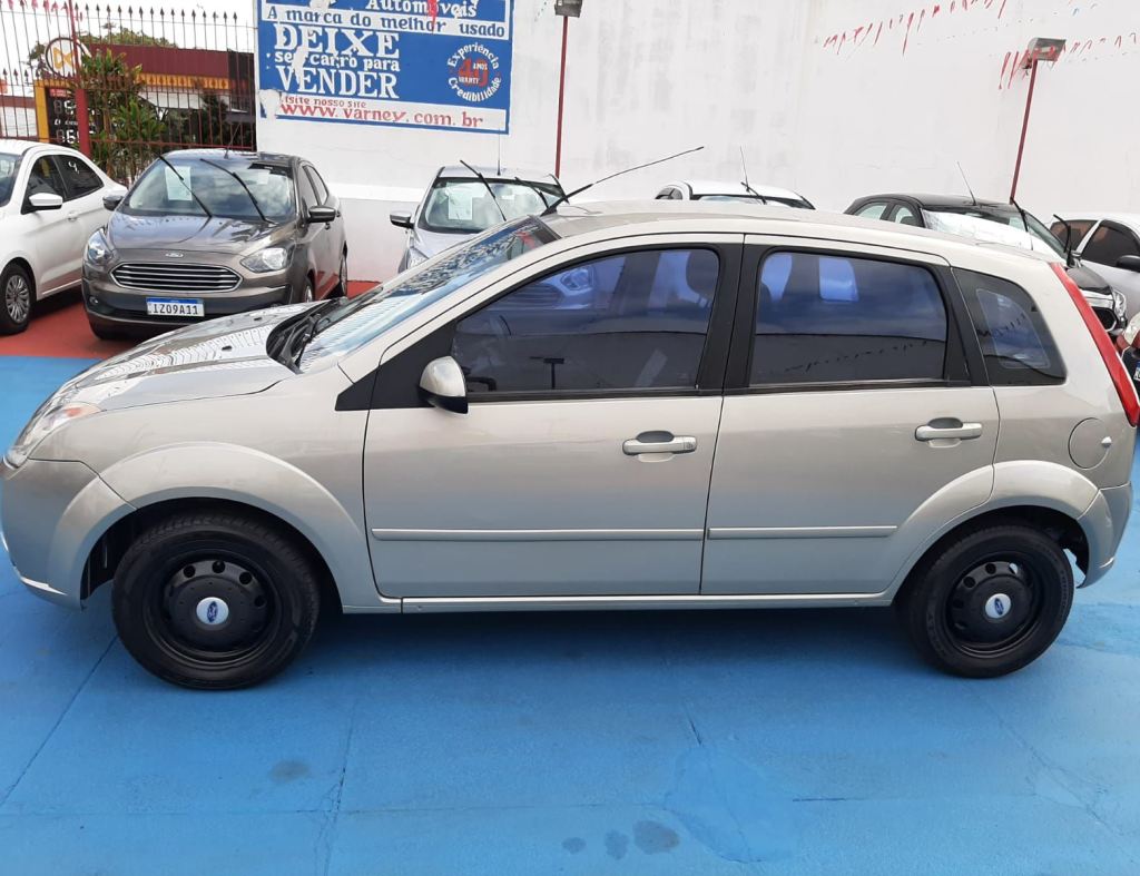 Ford Fiesta Hatch 1.6 Flex 4 Portas Modelo 2008 imagem 6