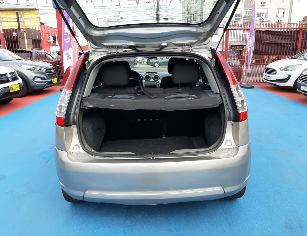 Ford Fiesta Hatch 1.6 Flex 4 Portas Modelo 2008 imagem 9