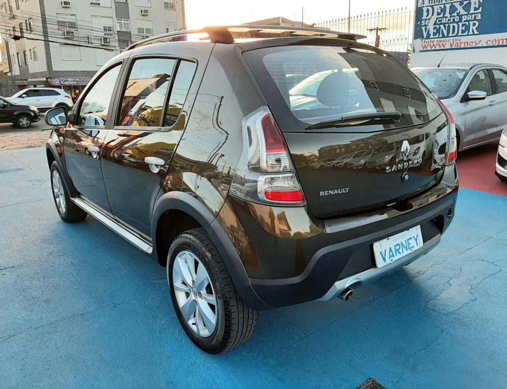 Renault Sandero Stepway 1.6 Flex 4 Portas Modelo 2013 imagem 6