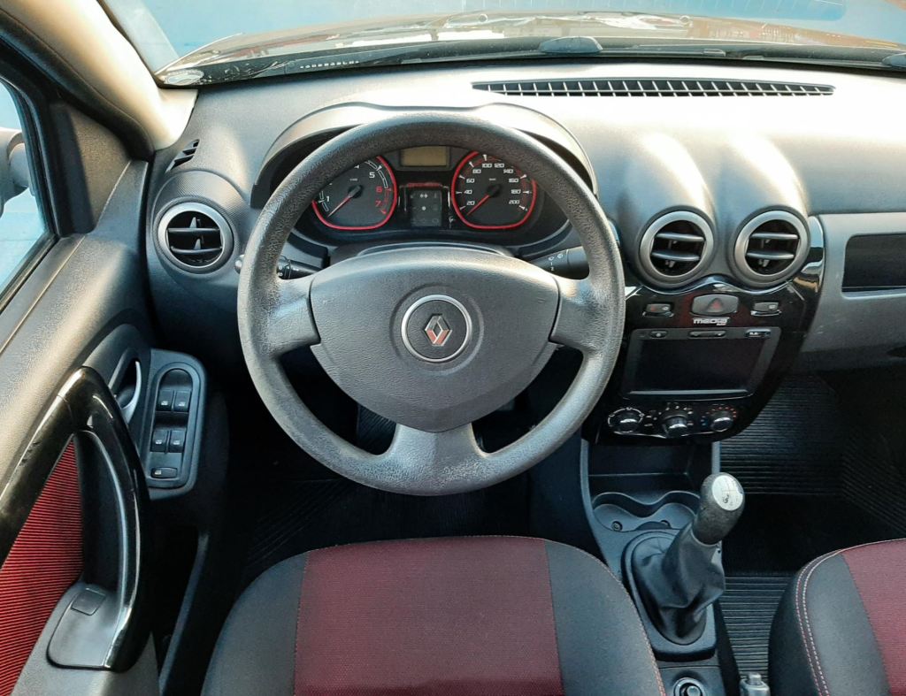 Renault Sandero Stepway 1.6 Flex 4 Portas Modelo 2013 imagem 16