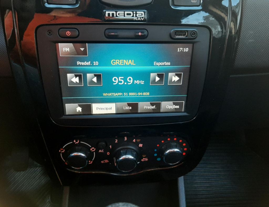 Renault Sandero Stepway 1.6 Flex 4 Portas Modelo 2013 imagem 20