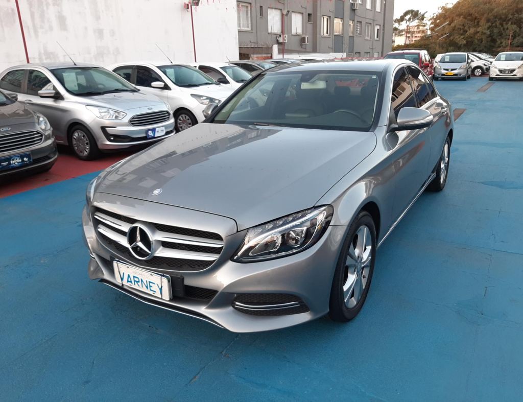 Mercedes-Benz C-180 Exclusive 1.6 Turbo Modelo 2015 imagem 2