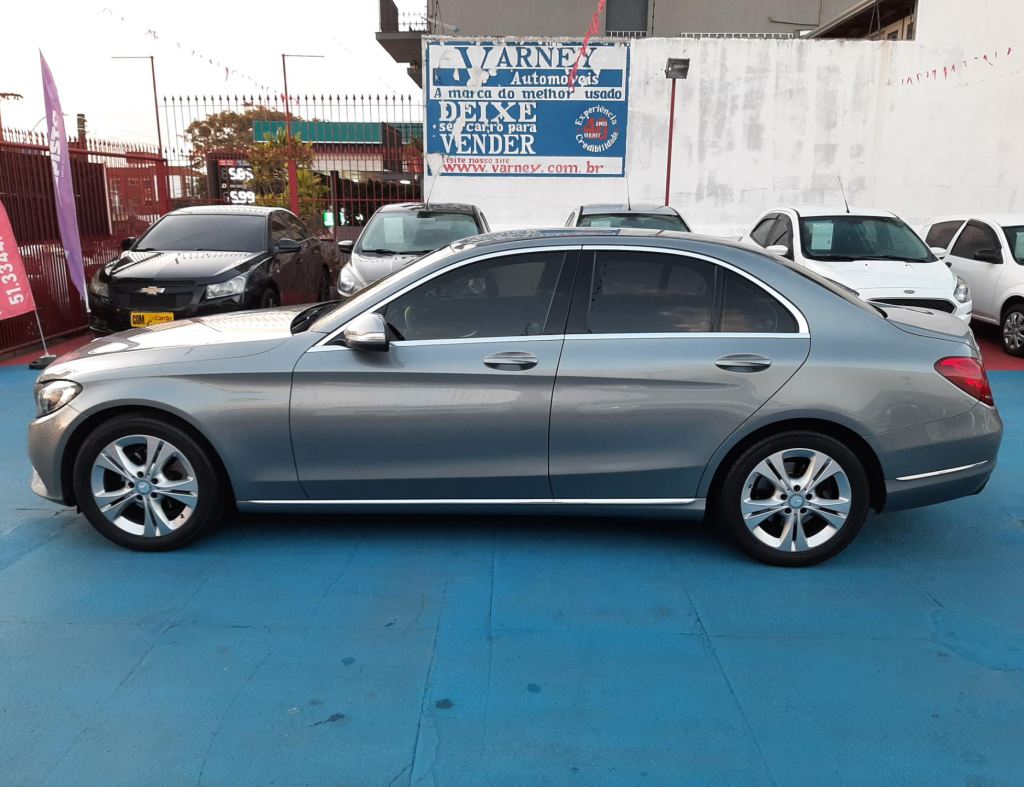 Mercedes-Benz C-180 Exclusive 1.6 Turbo Modelo 2015 imagem 4