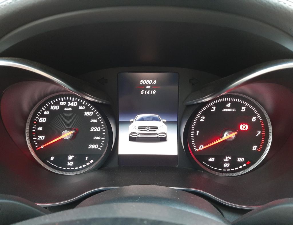 Mercedes-Benz C-180 Exclusive 1.6 Turbo Modelo 2015 imagem 15