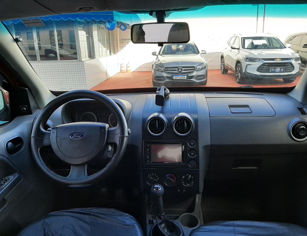 Ford Ecosport Xls 1.6 4 Portas Modelo 2004 imagem 14