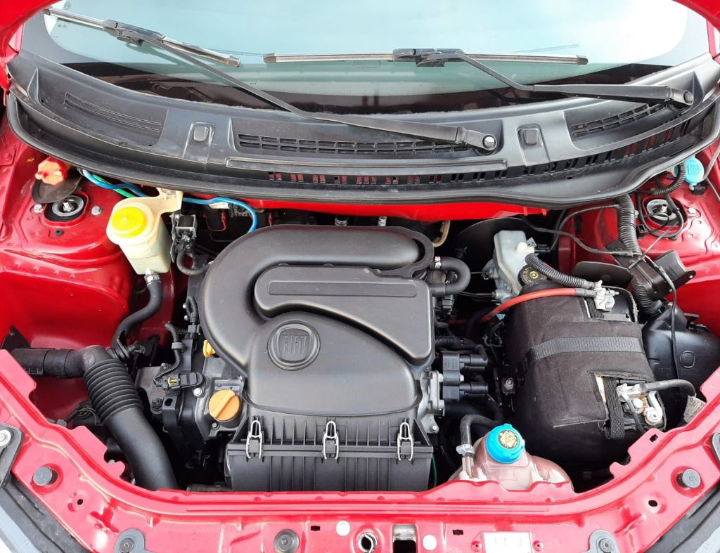 Fiat Uno Way 1.0 Flex 4 Portas Modelo 2013 imagem 18