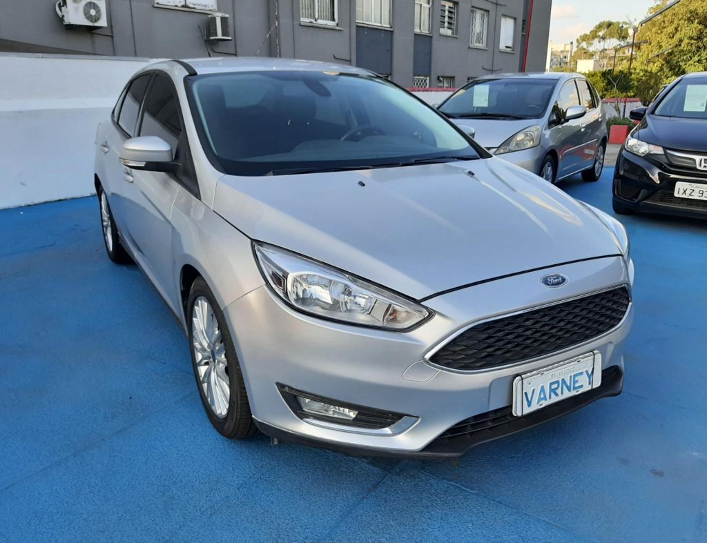 Ford Focus Sedan Se 2.0 Automatico 4 Portas Modelo 2017 imagem 1