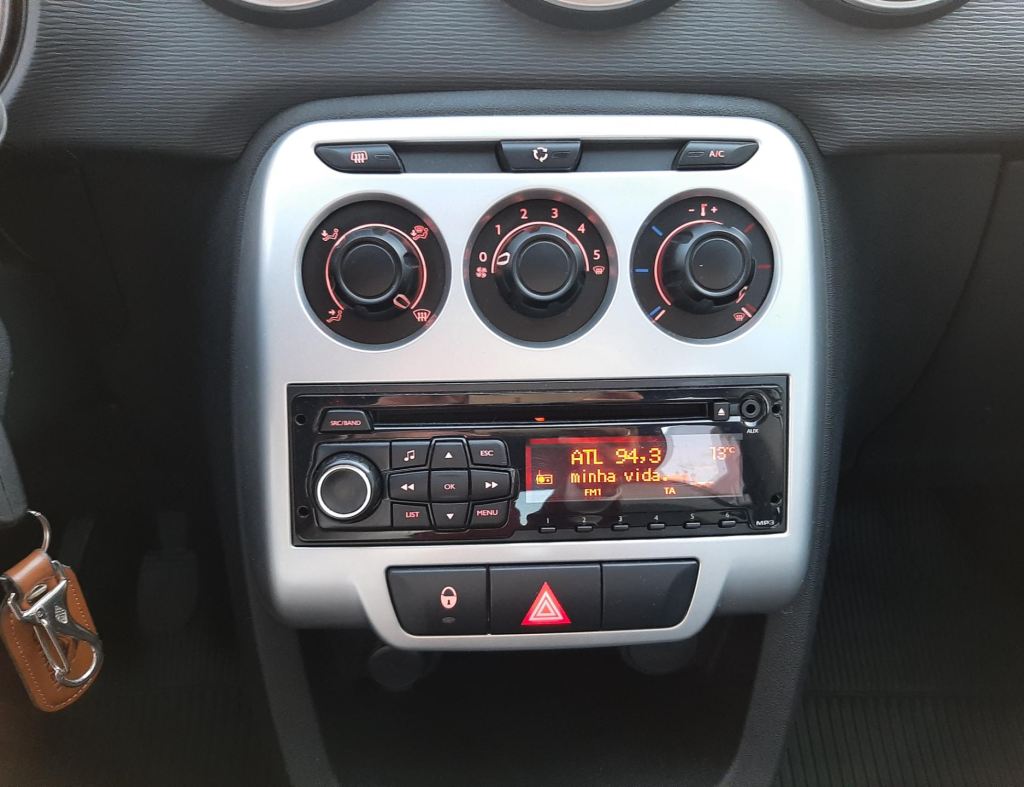Citroen C3 90M Origine 1.5 Flex 4 Portas Modelo 2016 imagem 15