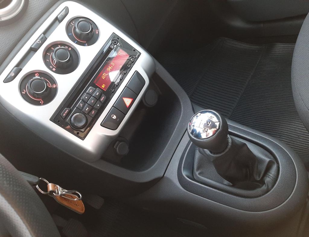 Citroen C3 90M Origine 1.5 Flex 4 Portas Modelo 2016 imagem 16