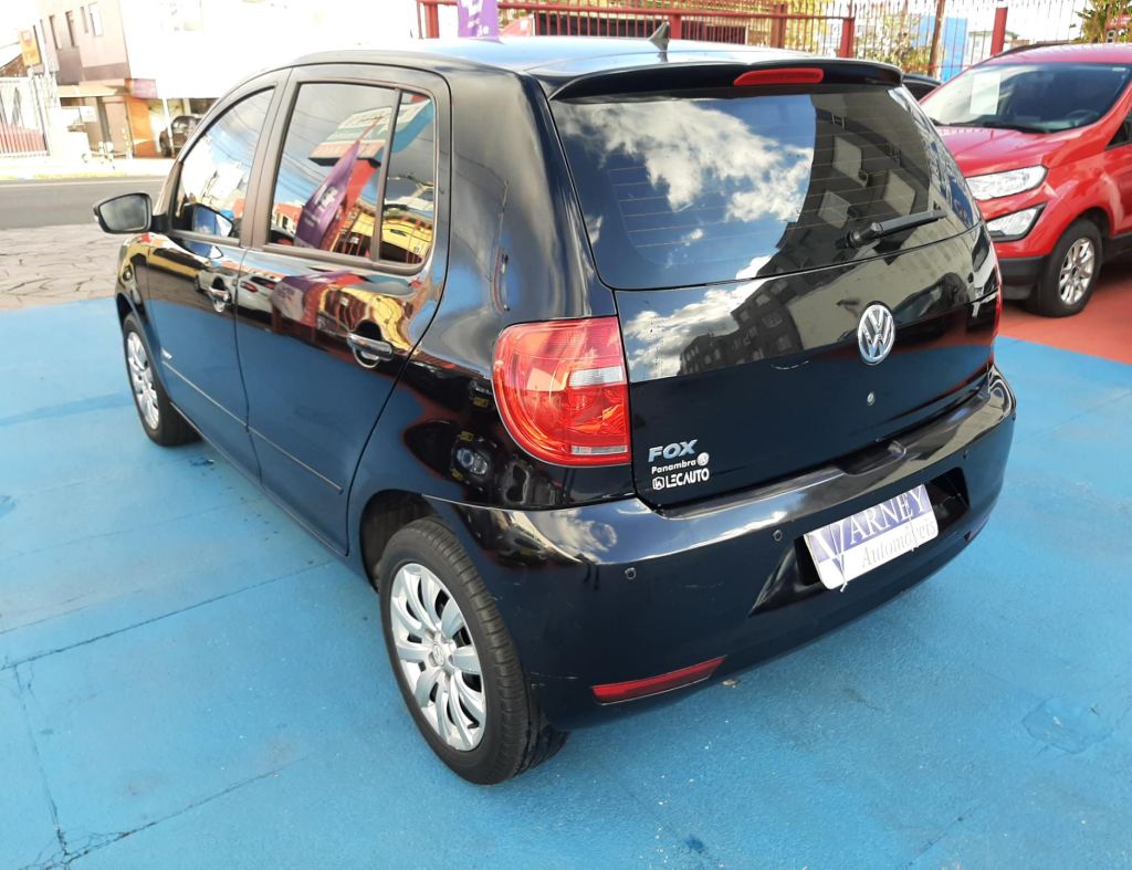 Volkswagen Fox 1.0 Gii Flex 4 Portas Modelo 2014 imagem 5