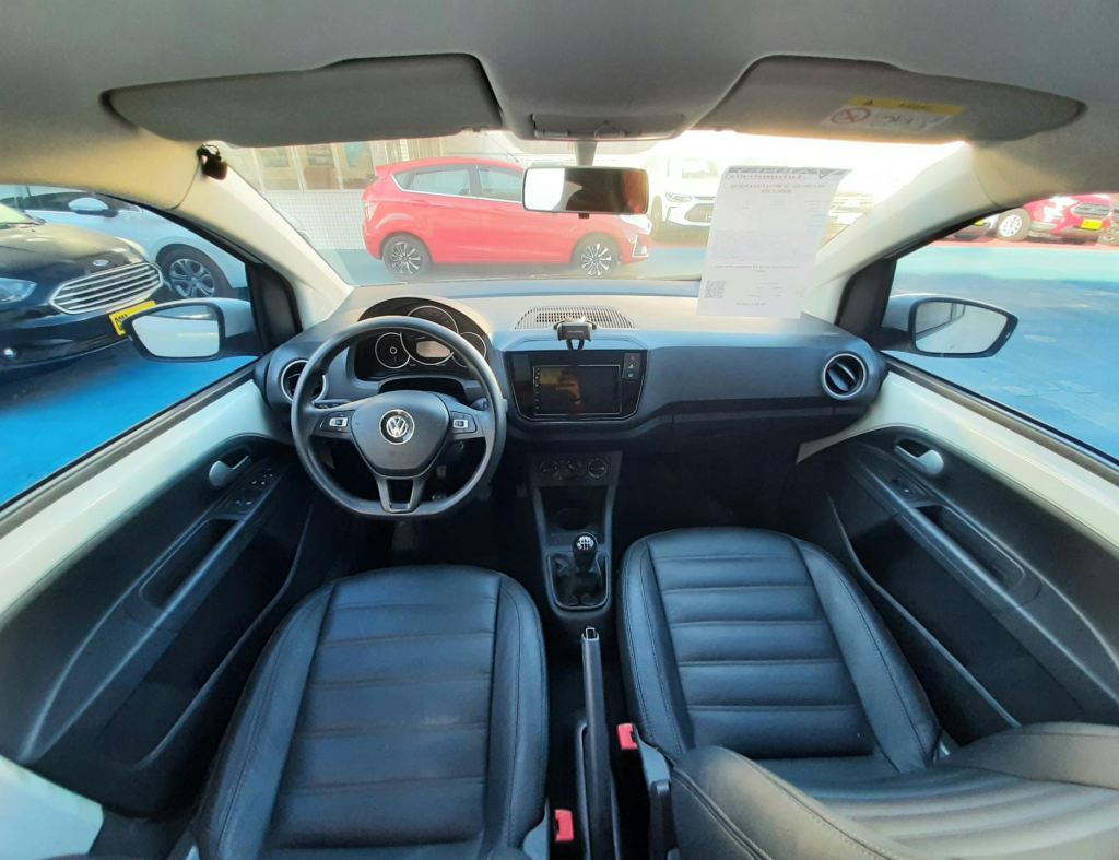 Volkswagen Up Mpi 1.0 Flex 4 Portas Modelo 2020 imagem 11