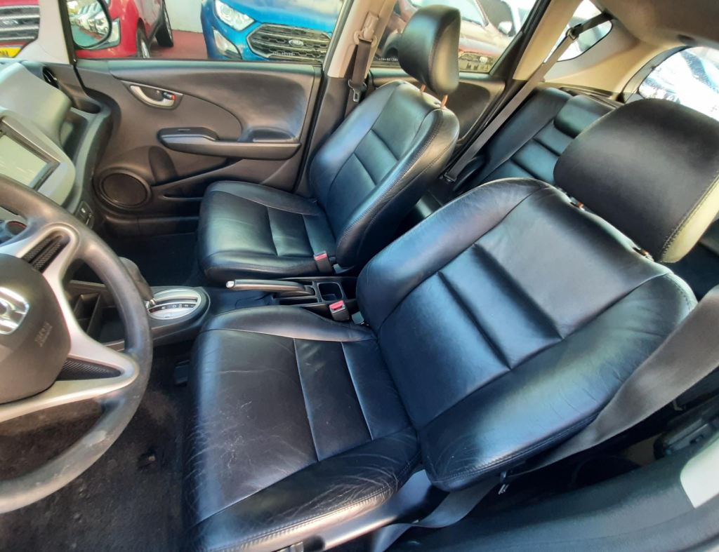 Honda Fit Cx 1.4 Automatico Flex 4 Portas Modelo 2014 imagem 13