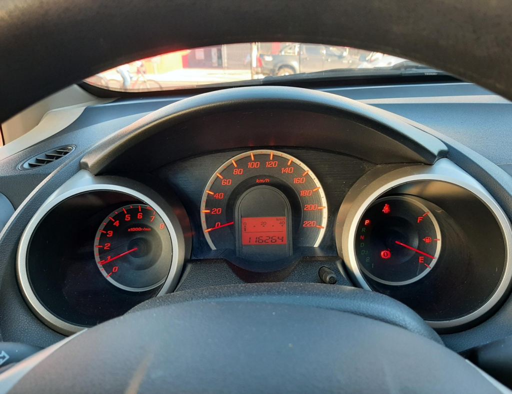Honda Fit Cx 1.4 Automatico Flex 4 Portas Modelo 2014 imagem 15