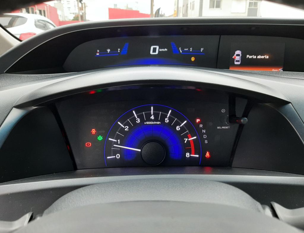 Honda Civic Lxr 2.0 Automatico Flex 4 Portas Modelo 2016 imagem 17