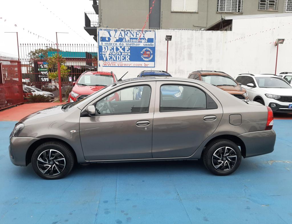 Toyota Etios Sedan X 1.5 Flex 4 Portas Modelo 2019 imagem 4