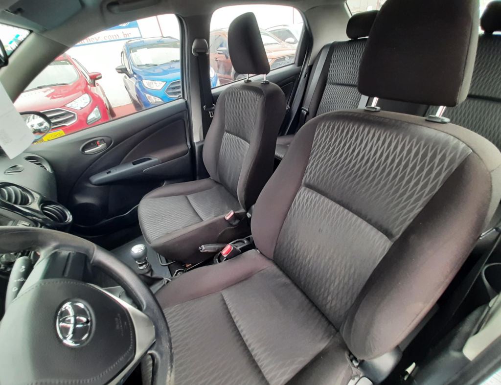 Toyota Etios Sedan X 1.5 Flex 4 Portas Modelo 2019 imagem 11