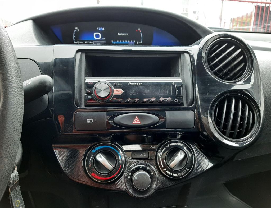 Toyota Etios Sedan X 1.5 Flex 4 Portas Modelo 2019 imagem 14