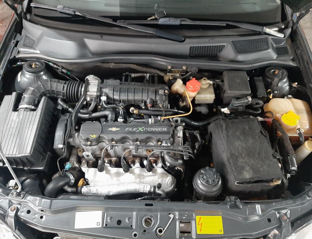 Chevrolet Astra Hatch Advantage 2.0 Flex 4 Portas Modelo 2010 imagem 11