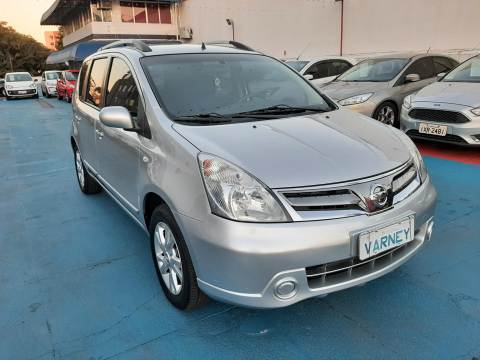 Nissan Livina S 1.8 Automatica Flex 4 Portas Modelo 2014