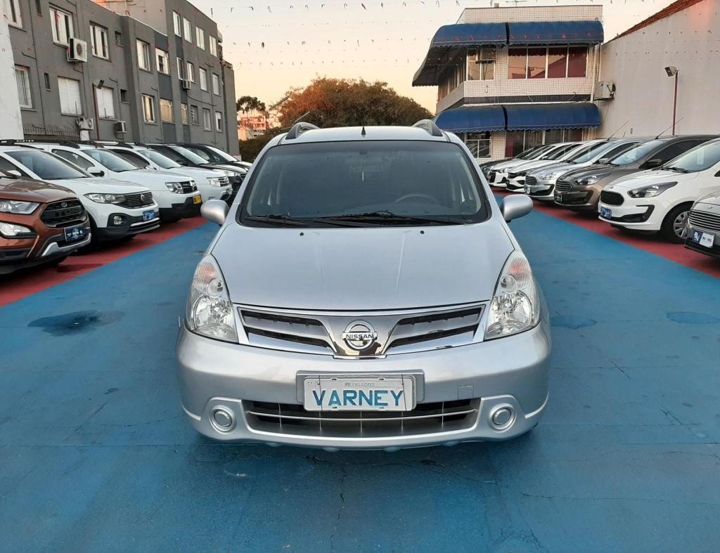 Nissan Livina S 1.8 Automatica Flex 4 Portas Modelo 2014 imagem 5