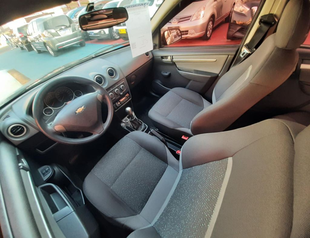 Chevrolet Celta Lt 1.0 Flex 4 Portas Modelo 2014 imagem 13