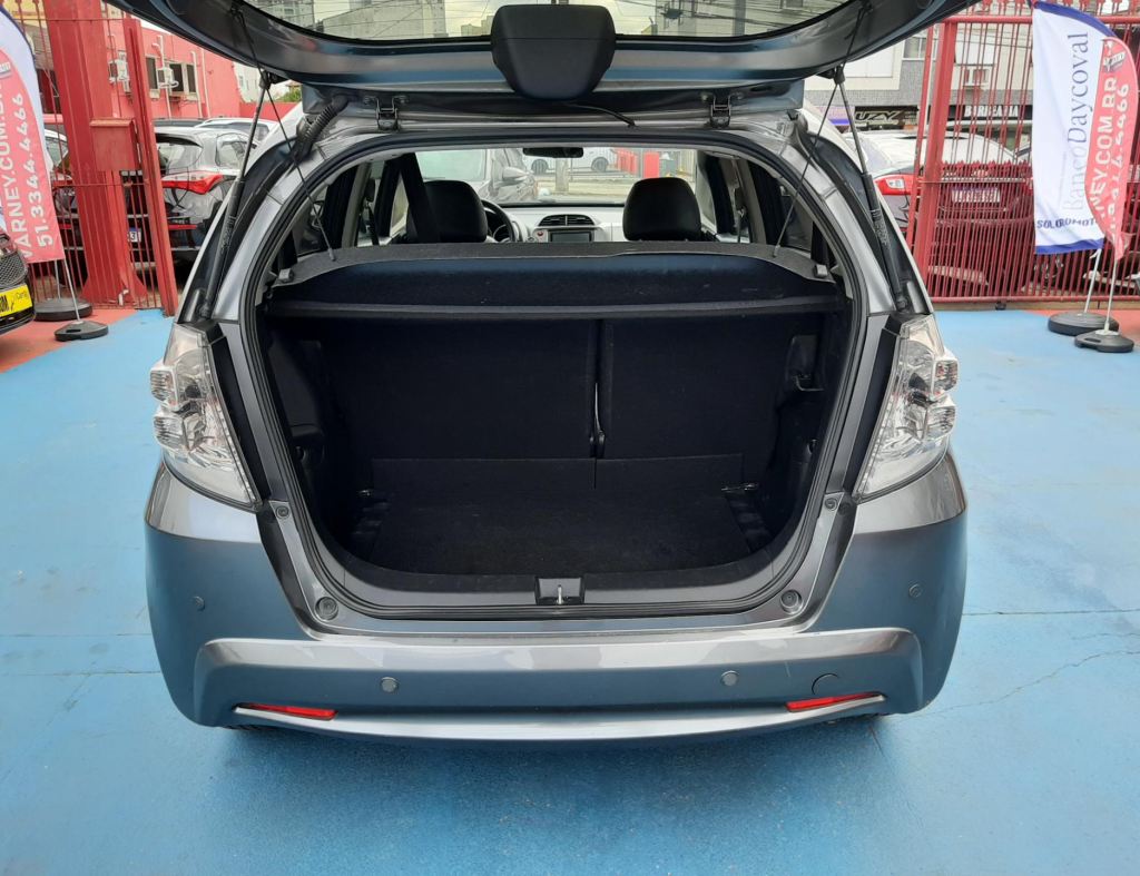 Honda Fit Cx 1.4 Automatico Flex 4 Portas Modelo 2014 imagem 9