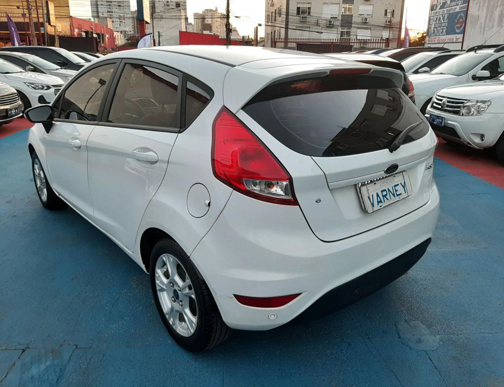 Ford New Fiesta Hatch Sel 1.6 Automatico Flex 4 Portas Modelo 2017 imagem 6