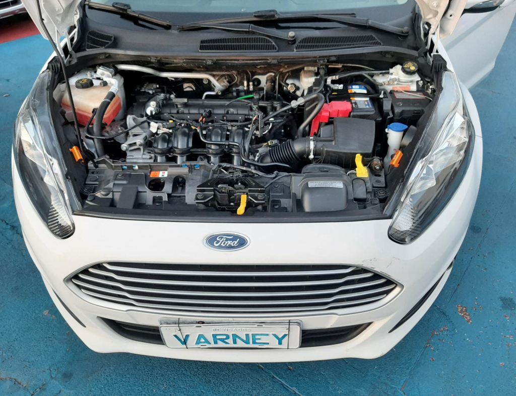 Ford New Fiesta Hatch Sel 1.6 Automatico Flex 4 Portas Modelo 2017 imagem 8