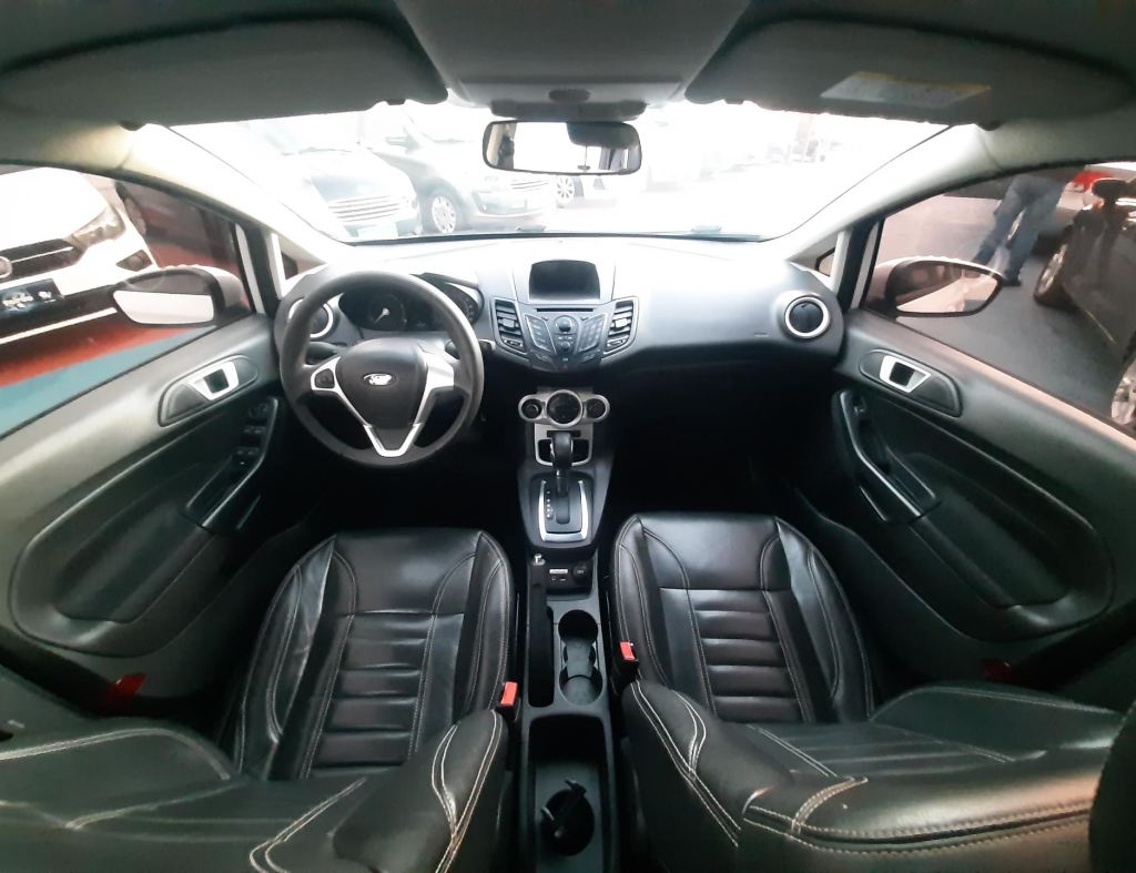 Ford New Fiesta Hatch Sel 1.6 Automatico Flex 4 Portas Modelo 2017 imagem 11