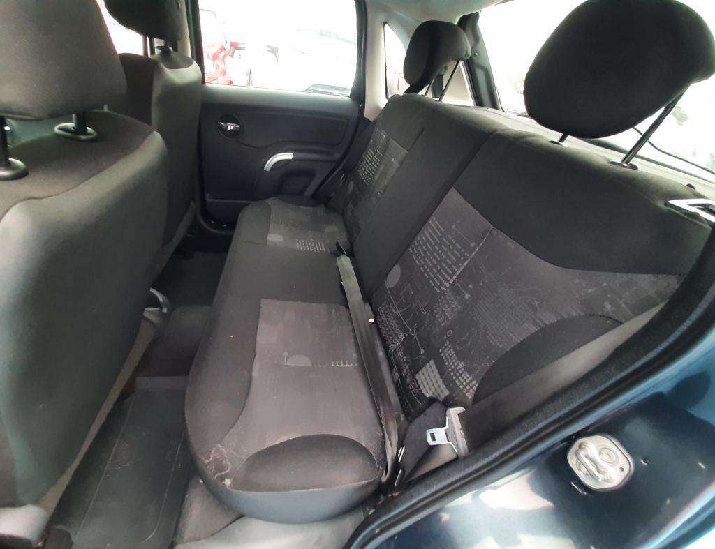 Citroen C3 Glx 1.4 Flex 4 Portas Modelo 2008 imagem 13