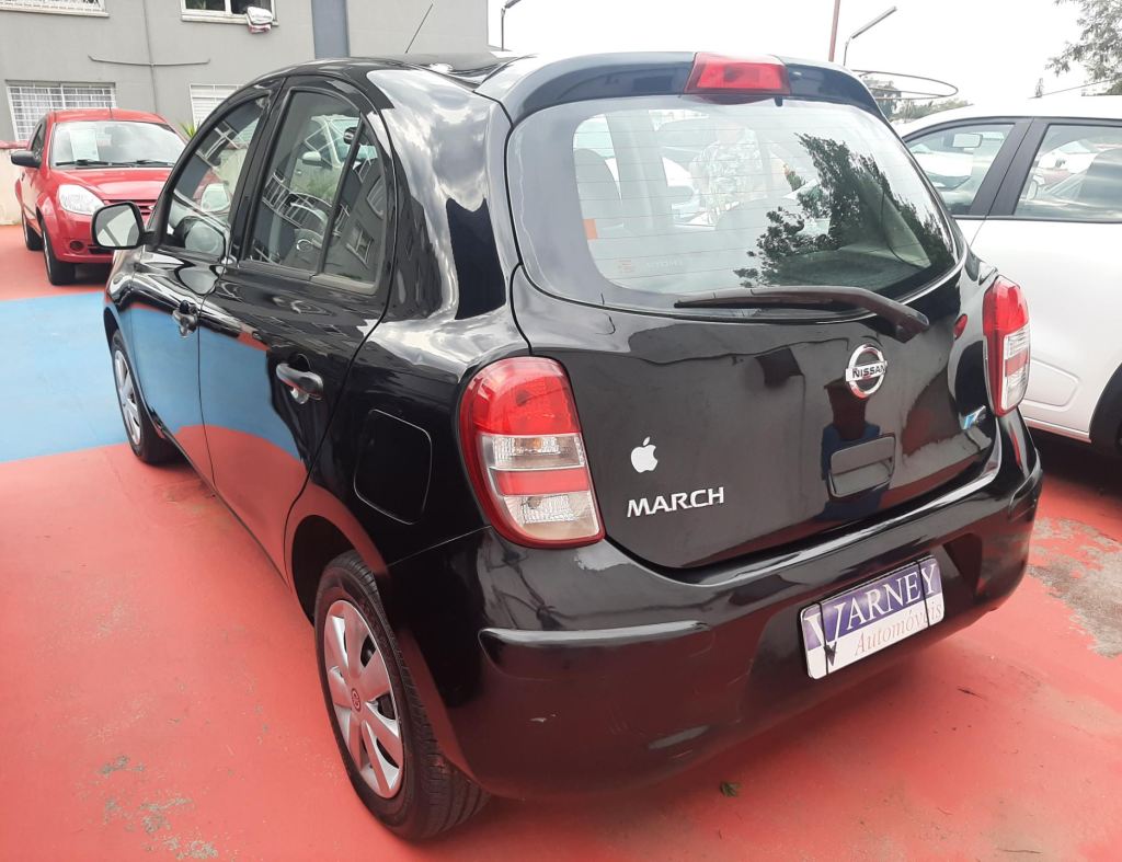 Nissan March S 1.0 Flex 4 Portas Modelo 2013 imagem 4