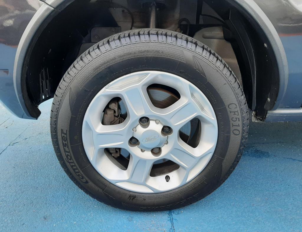 Ford Ecosport Xlt 2.0 Automatico Flex 4 Portas Modelo 2012 imagem 20