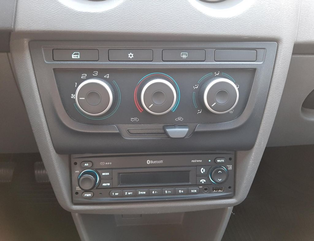Chevrolet Celta 1.0 Lt Advantage Flex 4 Portas Modelo 2014 imagem 15