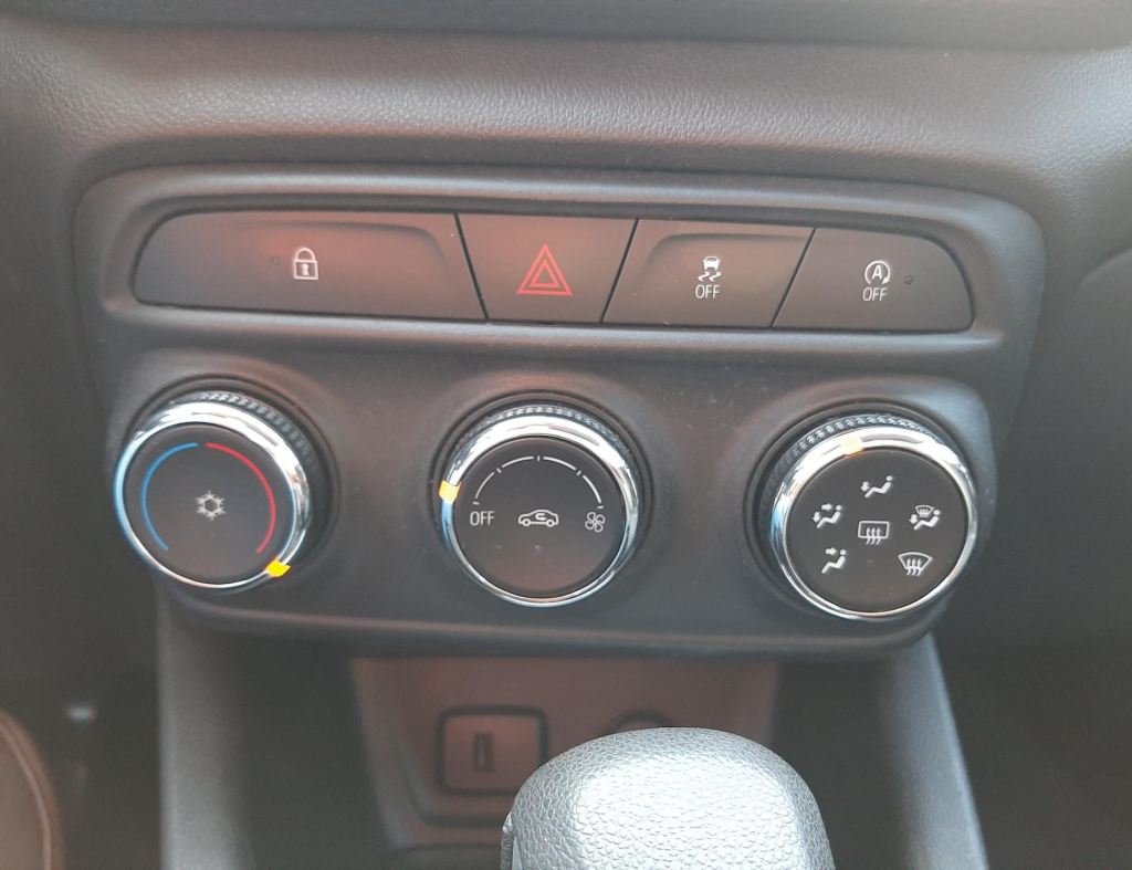 Chevrolet Tracker Lt 1.0 Turbo Automatico Flex 4 Portas Modelo 2021 imagem 21