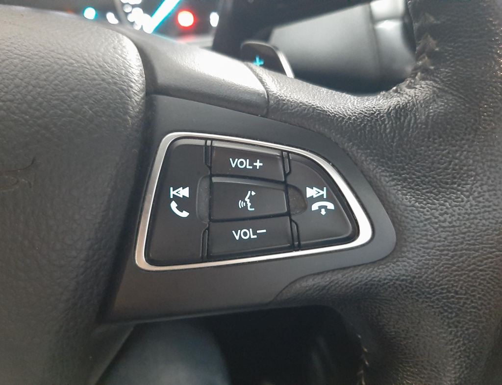 Ford Ecosport Freestyle 1.5 Automatico Flex 4 Portas Modelo 2018 imagem 20