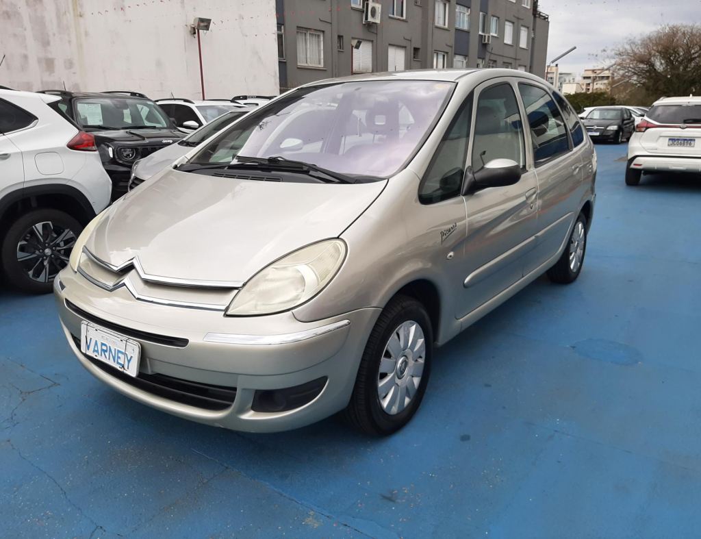 **Veiculo De Repasse** Citroen Xsara Picasso Glx 1.6 Flex 4 Portas Modelo 2012 imagem 4