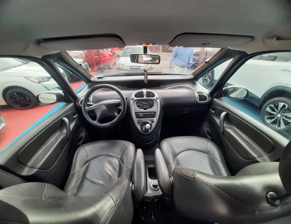 **Veiculo De Repasse** Citroen Xsara Picasso Glx 1.6 Flex 4 Portas Modelo 2012 imagem 10