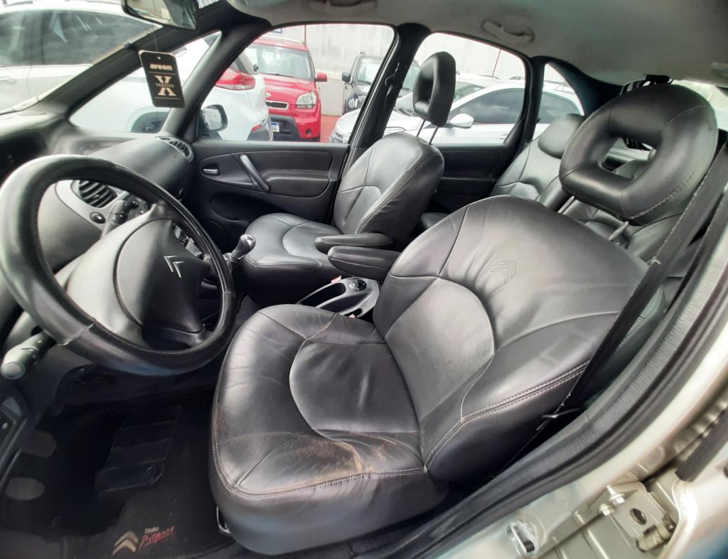 **Veiculo De Repasse** Citroen Xsara Picasso Glx 1.6 Flex 4 Portas Modelo 2012 imagem 13