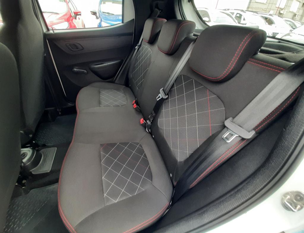 Renault Kwid Zen 1.0 Flex 4 Portas Modelo 2024 imagem 16