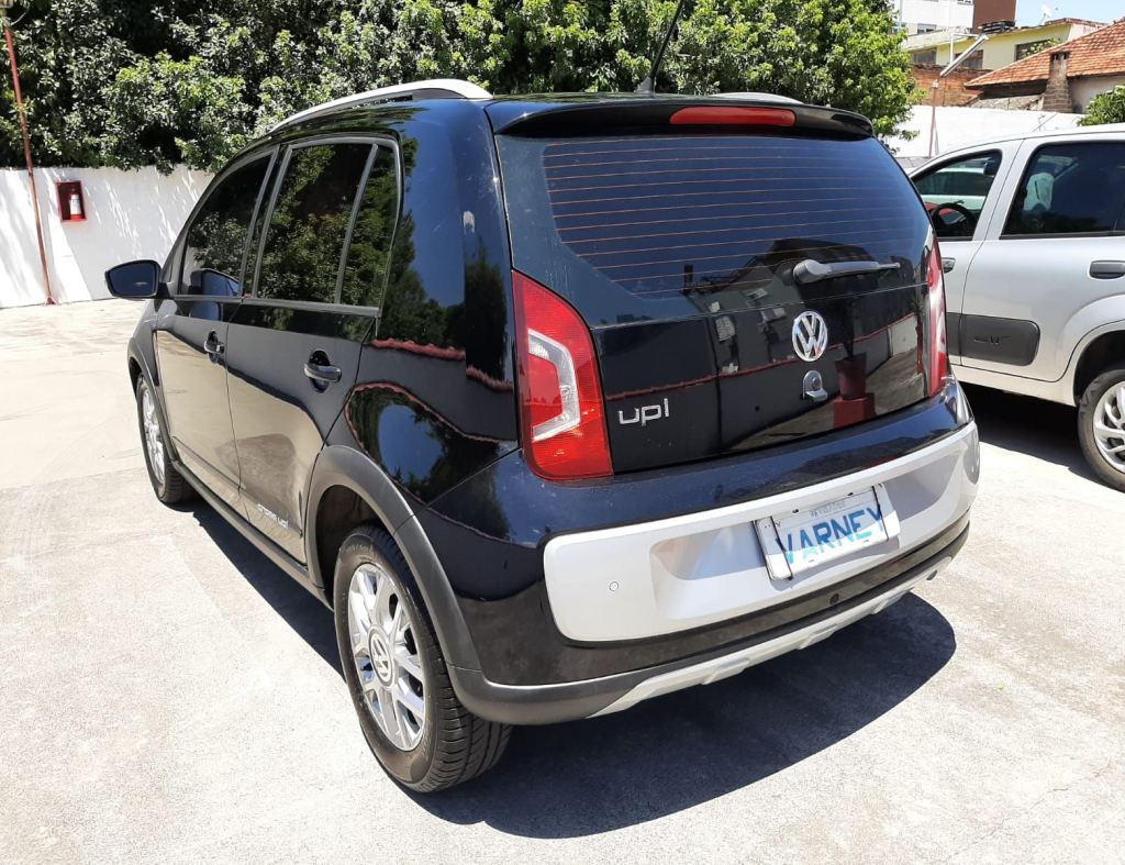 Volkswagen Up Cross 1.0 Mpi 12V Flex 4P Manual 2017 imagem 6