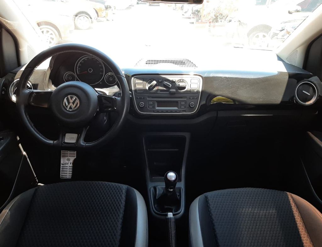 Volkswagen Up Cross 1.0 Mpi 12V Flex 4P Manual 2017 imagem 14
