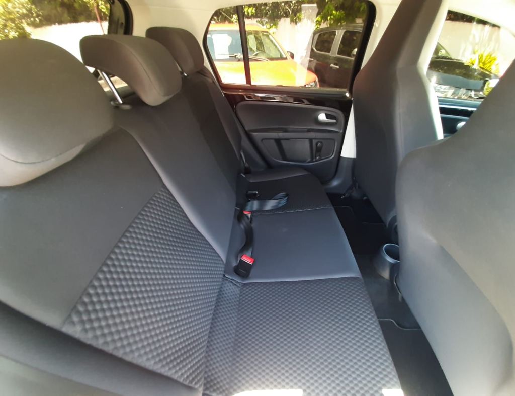 Volkswagen Up Cross 1.0 Mpi 12V Flex 4P Manual 2017 imagem 16