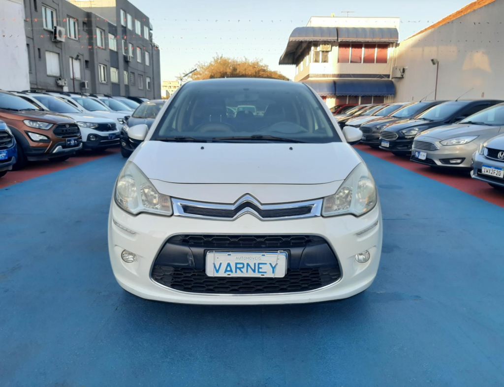Citroen C3 Tendence 1.5 Flex 4 Portas Modelo 2014 imagem 3
